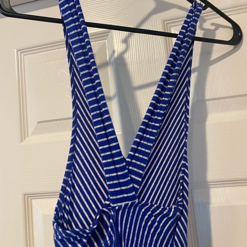 Sumer open back maxi dress